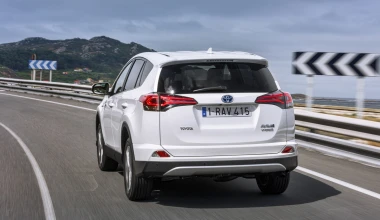 ΟΔΗΓΟΥΜΕ: Νέο Toyota RAV4 Hybrid