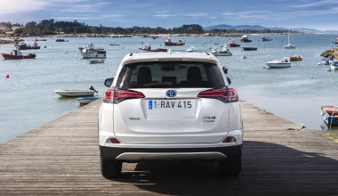 ΟΔΗΓΟΥΜΕ: Νέο Toyota RAV4 Hybrid