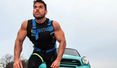 42,2 km με ένα ΜΙΝΙ στην πλάτη του