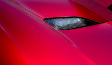 Πωλείται το «θηρίο» της Aston Martin