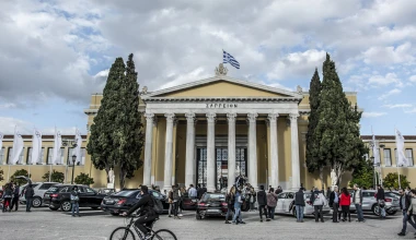 Mercedes-Benz: Η τέχνη & το αυτοκίνητο (φωτογραφίες)