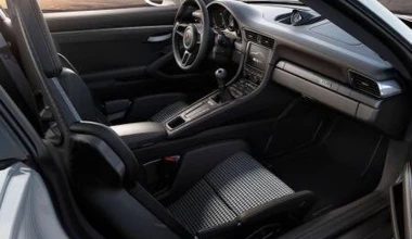 Αυτή είναι η σκληροπυρηνική Porsche 911 R