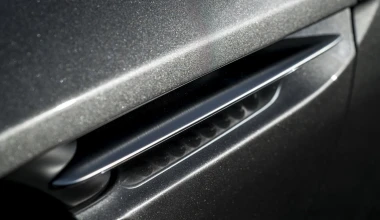 DB11: Η Aston Martin στα καλύτερά της (video)