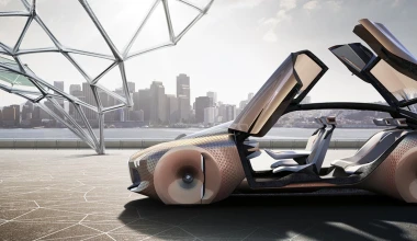 BMW Vision Next 100 concept (videos)