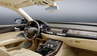 Μοναδικό Audi A8 L extended με 6 πόρτες