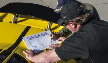 Ρεκόρ ταχύτητας με 427 km/h από τη Hennessey (video)