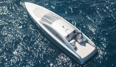 H Mercedes των 950+ ίππων για τη… θάλασσα