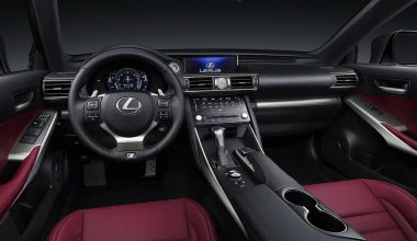 Ανανέωση για το Lexus IS (+video)