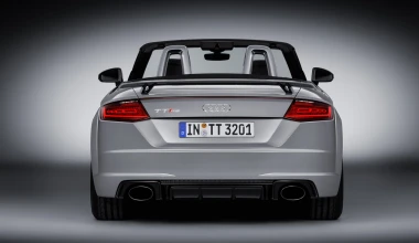 Πρεμιέρα για τα Audi TT RS των 400 PS