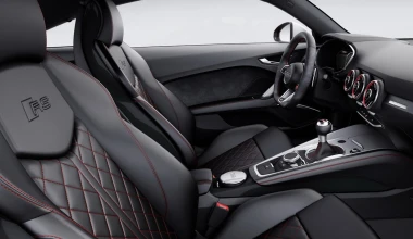 Πρεμιέρα  για τα Audi TT RS των 400 PS