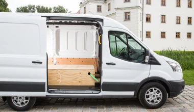 ΠΡΩΤΗ ΟΔΗΓΗΣΗ: Ford Transit 2.0 EcoBlue diesel