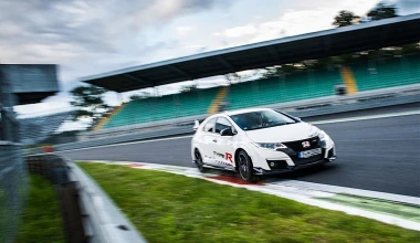 Ταχύτερο σε 5 πίστες το Honda Civic Type R (video)
