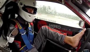 Δεν έχει χέρια και κάνει drift με το ένα πόδι (video)