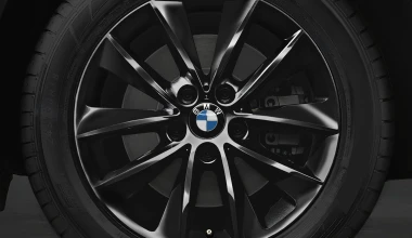Η BMW X3 Black Edition μιλάει ιαπωνικά