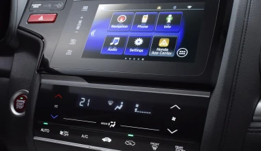 NEO HONDA JAZZ. Σε κερδίζει!