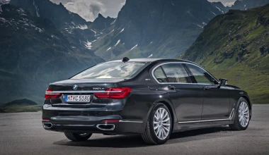 Νέα υβριδική BMW 740e iPerformance