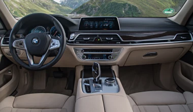 Νέα υβριδική BMW 740e iPerformance