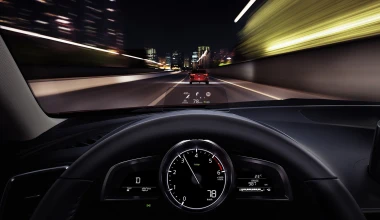 Ανανέωση με τεχνολογία για το Mazda 3