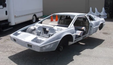 Lotus Esprit: Leading edge