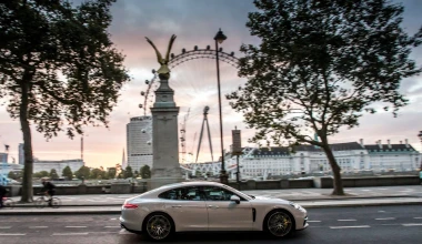 Αγωνιστική Porsche στους δρόμους του Λονδίνου