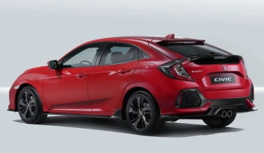 3 ΗΟΤ μικρομεσαία στο Παρίσι