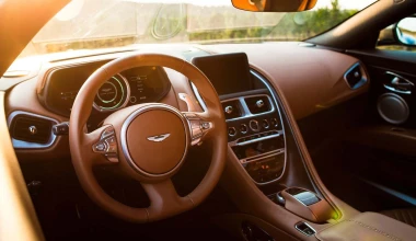 Απίστευτη τιμή της Aston Martin DB11 στην Ινδία
