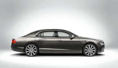 Ολοκαίνουργια Bentley Flying Spur