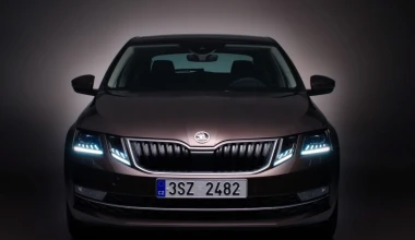 Η Skoda αποκαλύπτει το εσωτερικό της Octavia