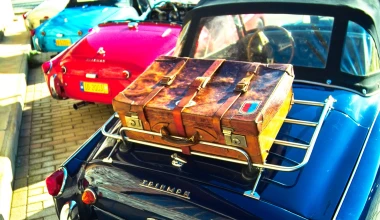 Triumph TR: TRue British sports-car