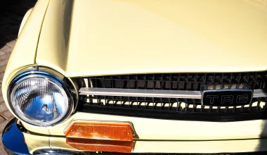 Triumph TR: TRue British sports-car