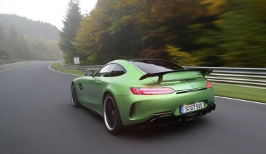 Video: Έσπασε τα χρονόμετρα η Mercedes-AMG GT R