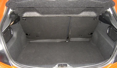 ΔΟΚΙΜΗ: Peugeot 208 1.2 PureTech 110 EAT6