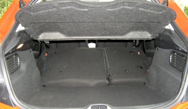 ΔΟΚΙΜΗ: Peugeot 208 1.2 PureTech 110 EAT6