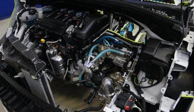 Peugeot 2008 HYbrid Air