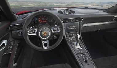 Εμφάνιση και επιδόσεις GTS για την Porsche 911 (vid)