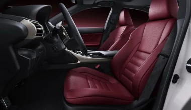 Lexus IS 300h & IS 250 2013