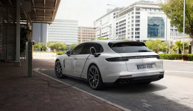 Porsche Panamera Sport Turismo και επίσημα