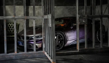 BMW i8 Dark Knight Edition