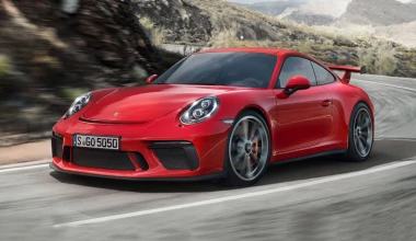 Η νέα Porsche 911 GT3 και με χειροκίνητο κιβώτιο