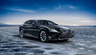 Πρεμιέρα για το υβριδικό Lexus LS 500h