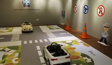 Τα παιδιά ζωγραφίζουν για την οδική ασφάλεια