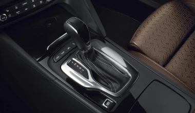 ΠΡΩΤΗ ΟΔΗΓΗΣΗ: OPEL Insignia Grand Sport