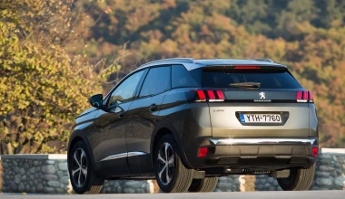 PEUGEOT 3008: Γιατί κέρδισε τον τίτλο του Car of the Year 2017;