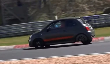 «Τρίκυκλο» Fiat 500 στο Nurburgring (video)
