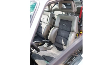 2 θρυλικά μοντέλα σε πλειστηριασμό