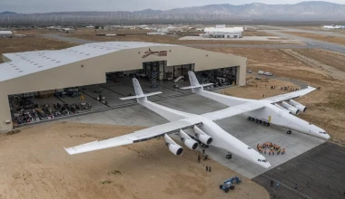 Αυτό είναι το μεγαλύτερο αεροπλάνο στον κόσμο