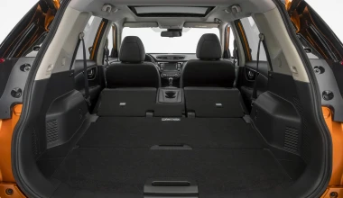 Nissan X-Trail με ημιαυτόνομη οδήγηση