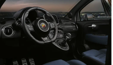 Abarth 695 Rivale: Μια premium βολίδα (video)