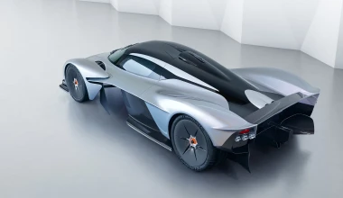 Aston Martin Valkyrie: Εντυπωσιακή εκτός, λιτή εντός