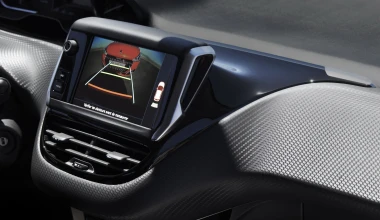 PEUGEOT 208. Fully Connected!